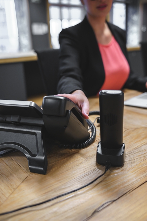 Introducing The New Grandstream GWN7664LR AP and WP825 IP Phone