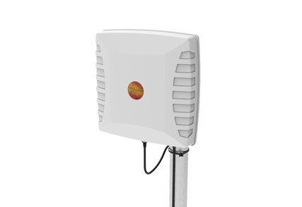 Poynting PATCH-25 Antenna Front Angle