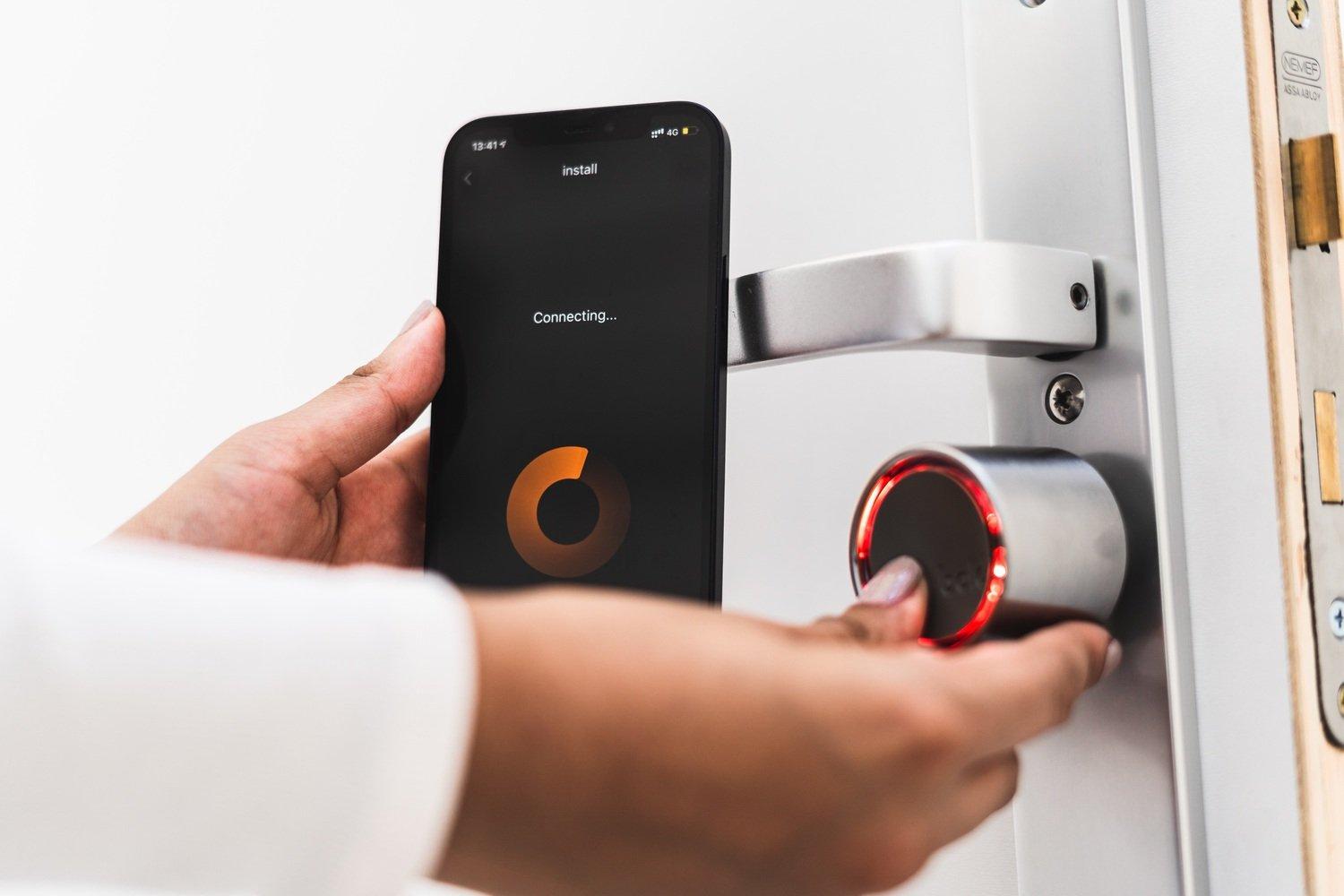 Bold Smart Cylinder Door Lock in Door & App