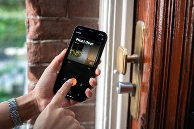Bold SX-33 Smart Cylinder Lock in Door & App