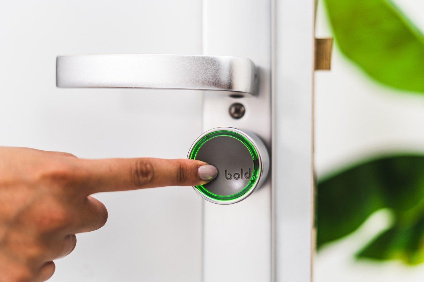 Bold SX-33 Smart Cylinder Lock in Door