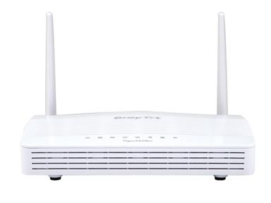  Vigor 2620Ln Router Front