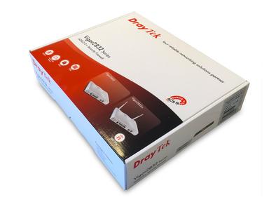 Draytek V2832N Router Box
