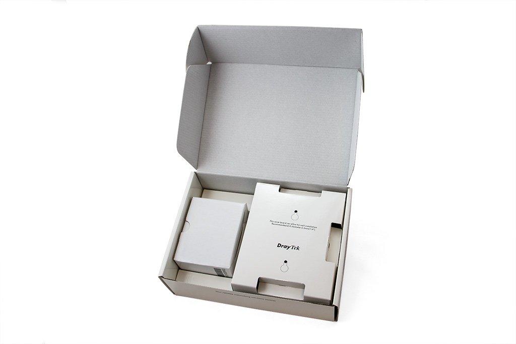 DrayTek AP 810 Wifi Access Point Box Contents