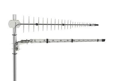 Poynting LPDA-0092-LTE Side View
