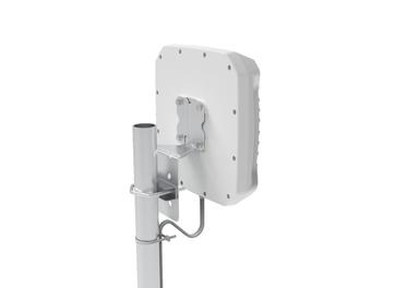 Poynting XPOL-2-5G Antenna Back View
