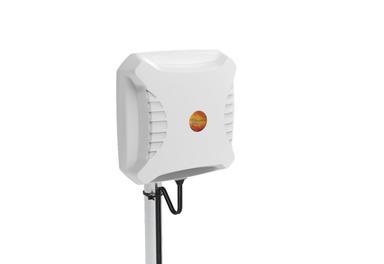 Poynting XPOL-2 Antenna Front Angle