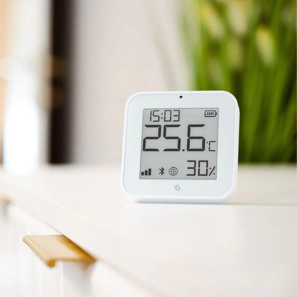SHELLY-BLU-HT-DISPLAY-ZB-WHITE-5