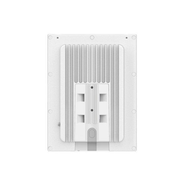 EAP725-Outdoor-4