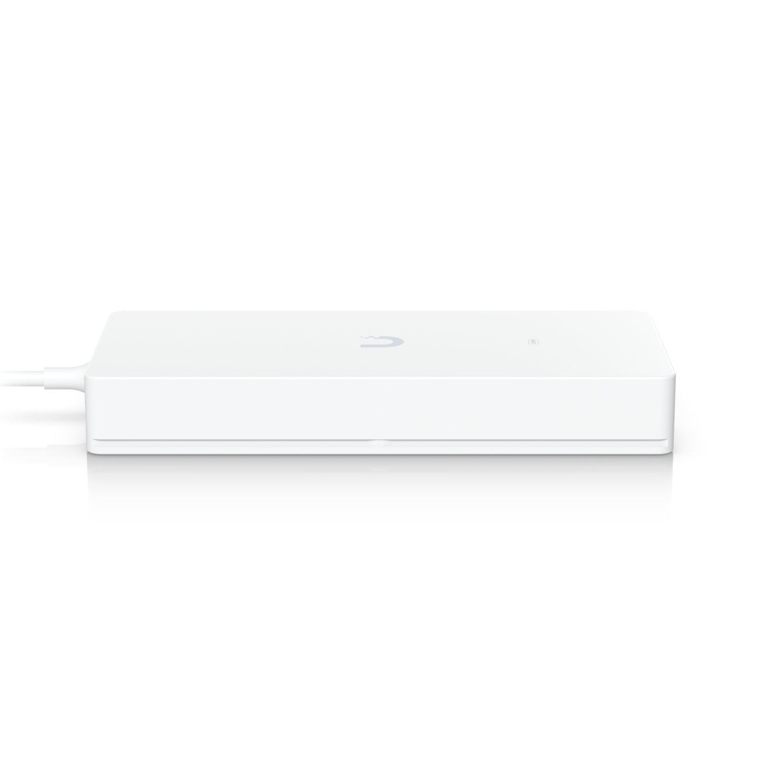 uacc-adapter-ac-210w-4