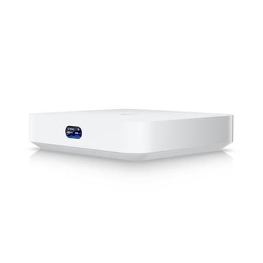 ubiquiti/ucg-ultra-front