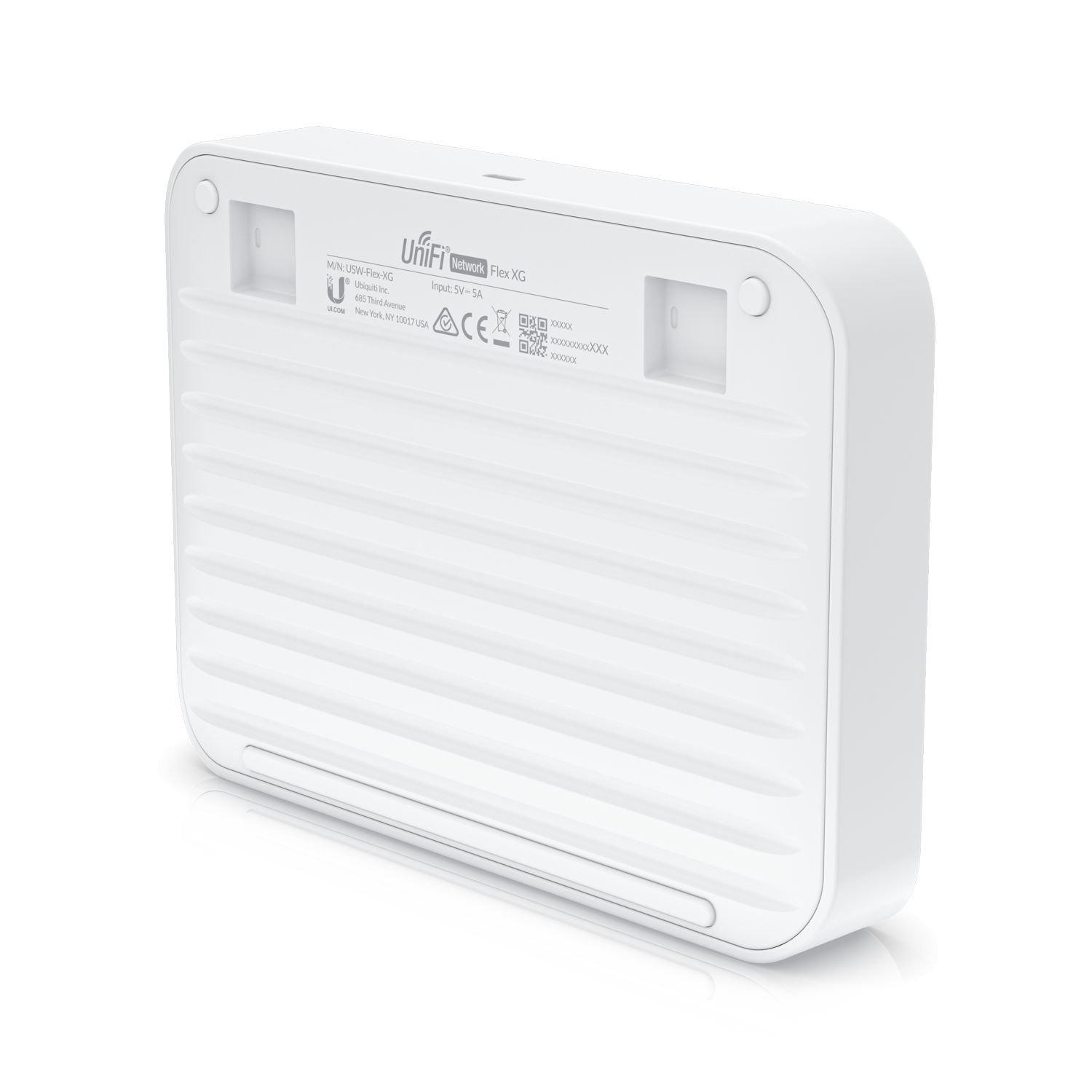Ubiquiti USW-FLEX-XG Bottom