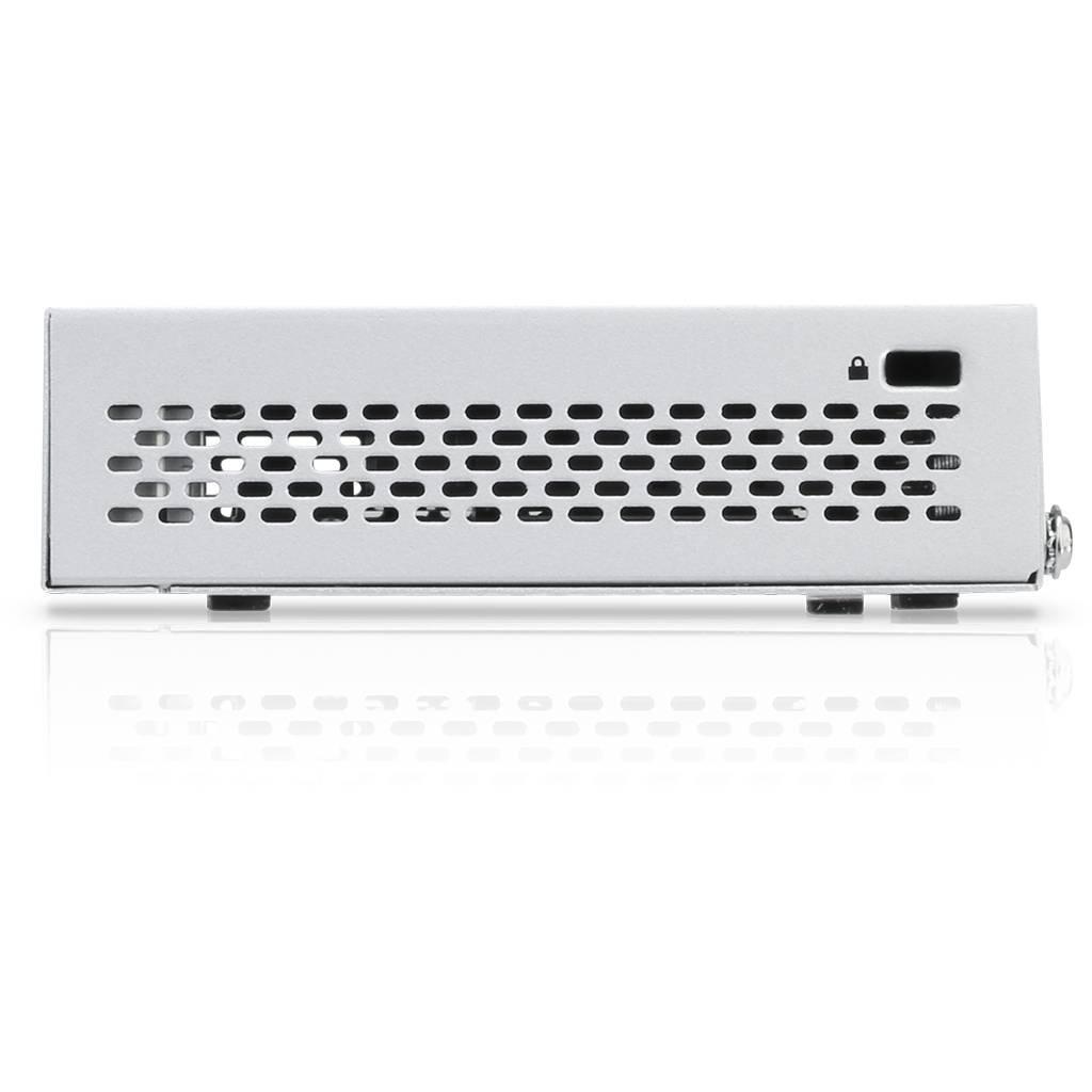 ubiquiti us8 switch side