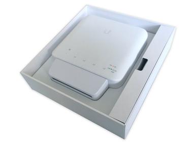 USW-FLEX 5 Port Gigabit Switch Box Open