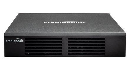 Cradlepoint CR4250 5G 8-Port PoE Router Front Image