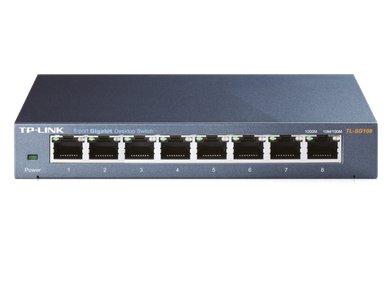 TPLink TLSG108 switch frontangle