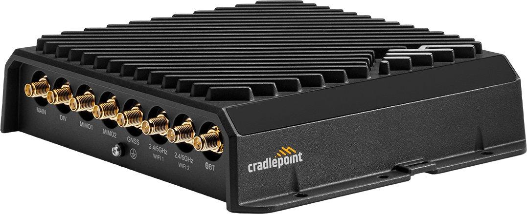 Cradlepoint R1900 5G Ruggedised Router Front Angle