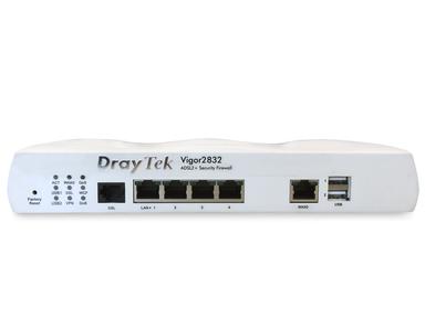 Draytek V2832 Router Front